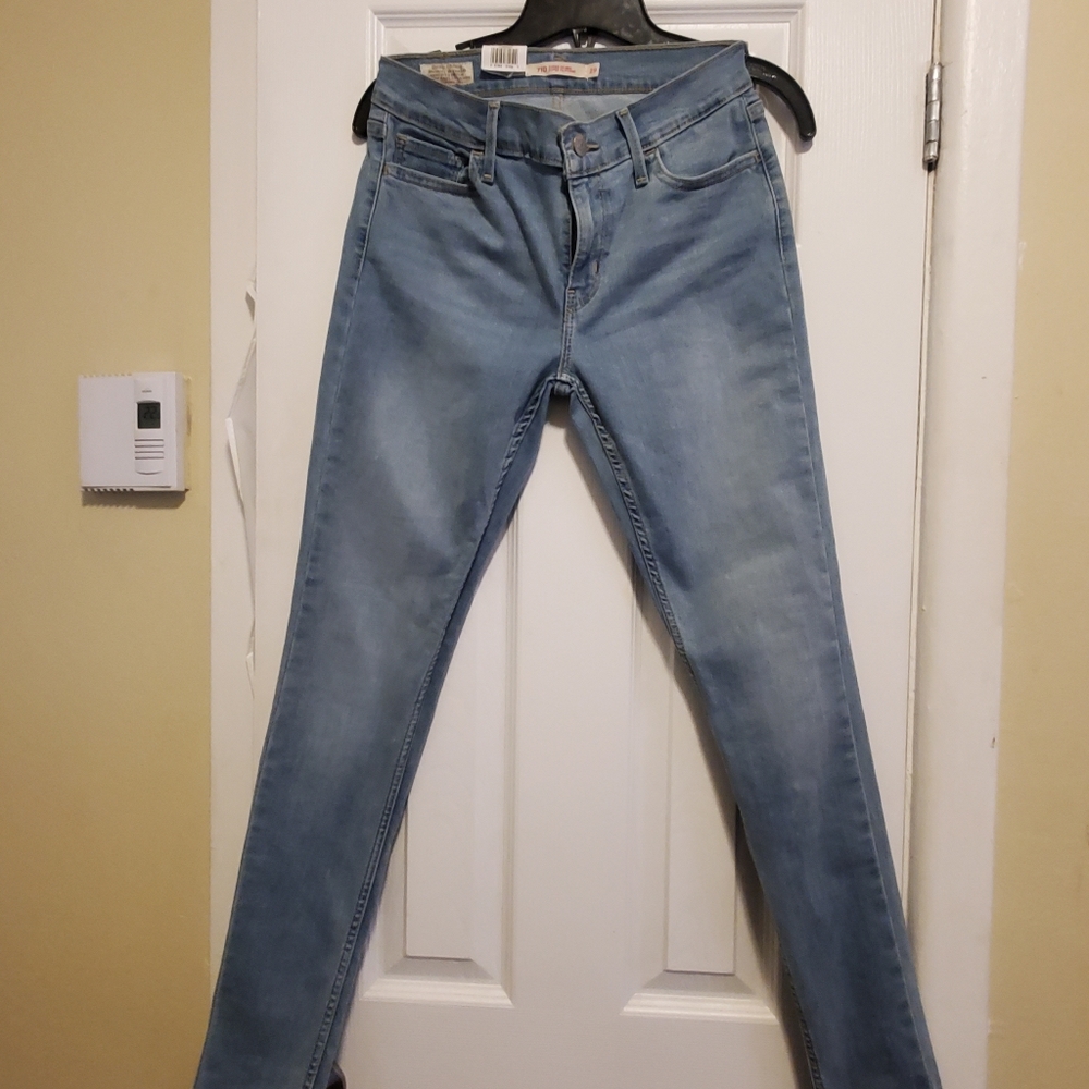 NWT - LEVIS 710 SUPER SKINNY JEAN in size 29x30 - Picture 5 of 5